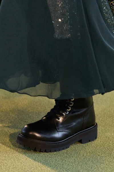 Look 74